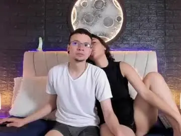 Best Webcam with engel_and_diny - Chaturbate