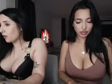 Free Live Porn with gabrielaaxxx - Chaturbate