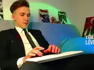 Best Webcam with midnighter__ - Chaturbate