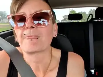 Watch Live Sex Cams with mindbodysoul_13 - Chaturbate