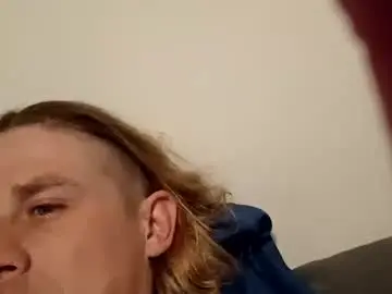 Sex Cam with carolinajuggalo17 - Chaturbate