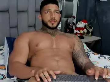 Nude Webcam with jaketayler10 - Chaturbate