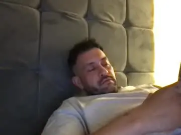 Live Porn with horsechris - Chaturbate