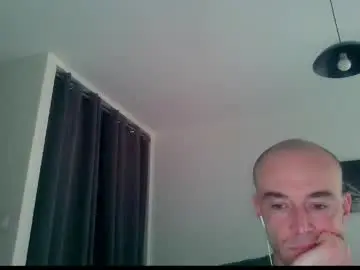 Watch Live Sex Cams with ssenzo - Chaturbate