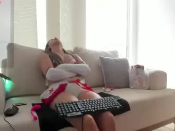 Free Live Porn with cloe_eevans - Chaturbate