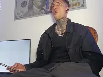 Live Sex Cam with henzzeld420 - Chaturbate