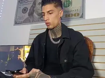 Live Porn with henzzeld420 - Chaturbate