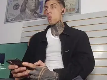 Sex Cam with henzzeld420 - Chaturbate