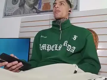 Free Porn Cam with henzzeld420 - Chaturbate