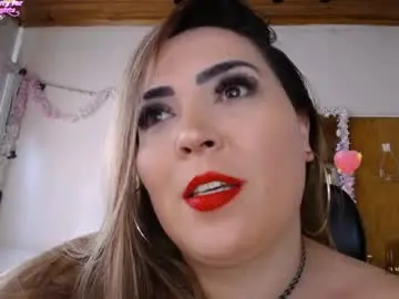 Free Live Porn with martiniella - Chaturbate