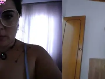 Best live sex cam show with martiniella - Chaturbate