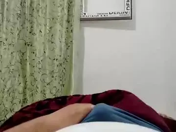 Live Sex Cam with rhmvsword - Chaturbate