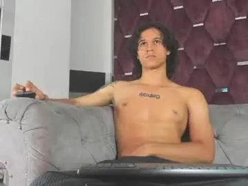 Private Sex Chat with tonybenedetti - Chaturbate
