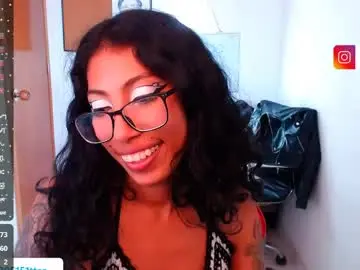 Sex Chat with eren_mikasa - Chaturbate