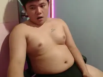 Live Sex Cam with kingvoltage - Chaturbate