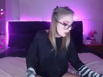 Watch Live Sex Cams with shysweetrish - Chaturbate