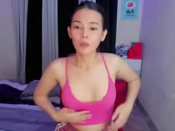 Live Porn with lucyx143 - Chaturbate