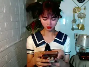 Live Sex Cam with sensational_yeng - Chaturbate