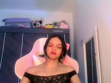 Live Porn with mia_lucy_21 - Chaturbate
