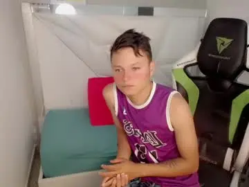 Sex Cam with nyc_bby - Chaturbate