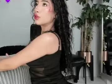 Live Sex with vaiolethsan - Chaturbate