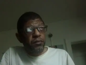 Live Sex with arteblazze - Chaturbate