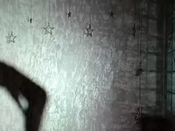 Live Sex Cam with genieflug - Chaturbate