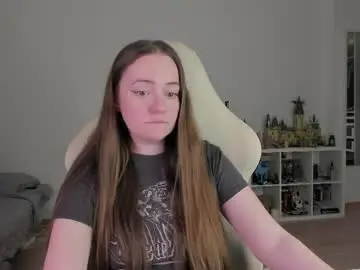 Sex Chat with lil_happiness - Chaturbate