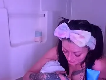 Watch Live Sex Cams with clarnbear - Chaturbate