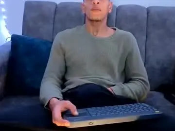 Free Porn Cam with sornero777111 - Chaturbate