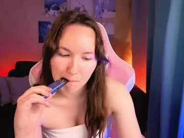 Live Sex with little_doll_meow - Chaturbate