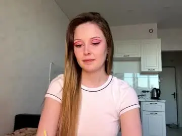 Live Porn with maniemarchitto - Chaturbate