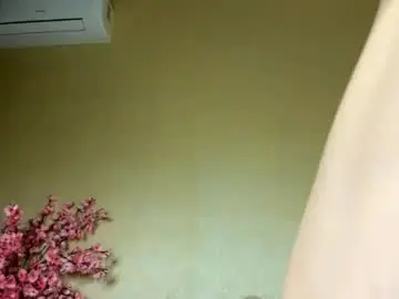 Live Sex with selena_shawty - Chaturbate