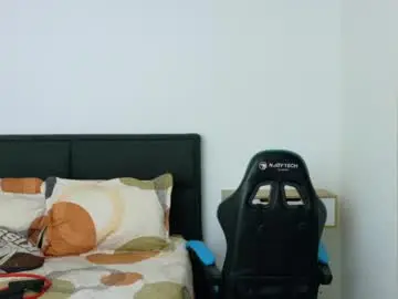 Live Sex Cam with dylanrivera_ - Chaturbate