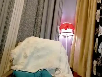 Watch Live Sex Cams with kween_romance - Chaturbate