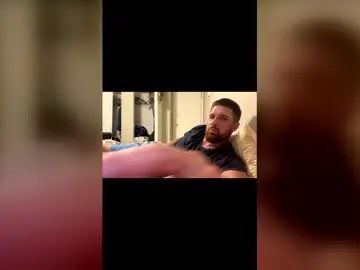 Sex Chat with reddrockett69 - Chaturbate