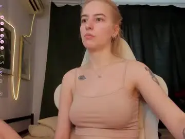 Best live sex cam show with fire_moth - Chaturbate