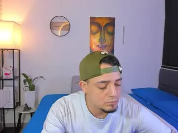 Live Porn with kendel_dimitri - Chaturbate