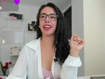 Free Live Porn with paulina_dossantos - Chaturbate