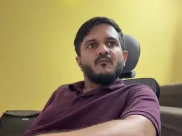Free Porn Cam with bighandsomesatisfy - Chaturbate