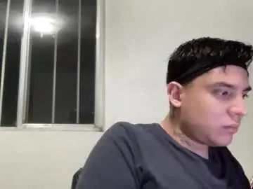 Sex Chat with garypinepineapple - Chaturbate