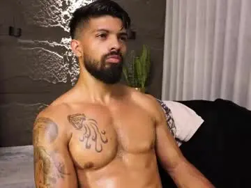 Free Porn Cam with dann_saenz - Chaturbate