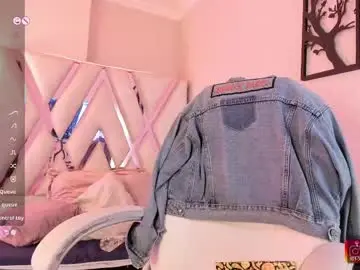 Watch Live Sex Cams with nanit_l - Chaturbate