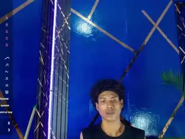 Free Porn Cam with sky_walkerss - Chaturbate