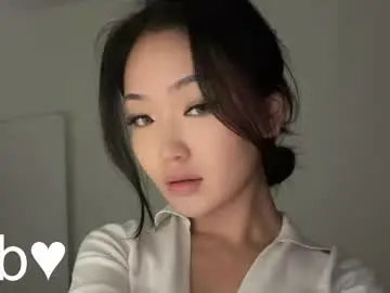 Adult Video Chat with elegant_vibes - Chaturbate
