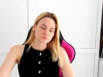 Sex Chat with tayla_shy - Chaturbate