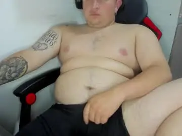 Live Porn with onewhiteboichub - Chaturbate