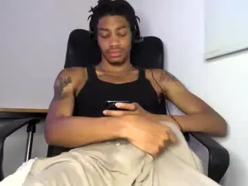 Live Sex Cam with blackbulltitus - Chaturbate