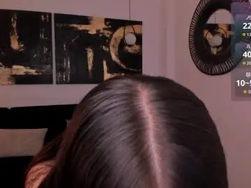 Sex Cam with maiacollins - Chaturbate