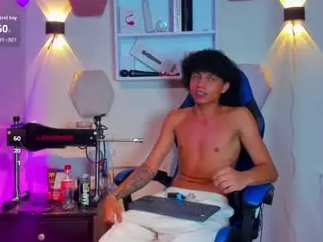 Free Porn Cam with _taylor_black - Chaturbate